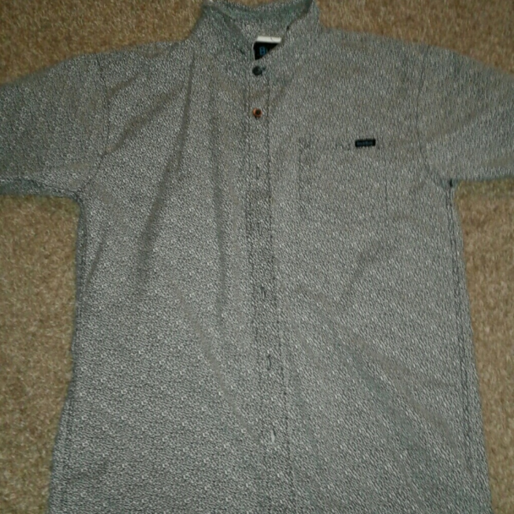 Shirts - Picture 2 of 3